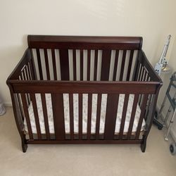 Baby Crib With The Matress