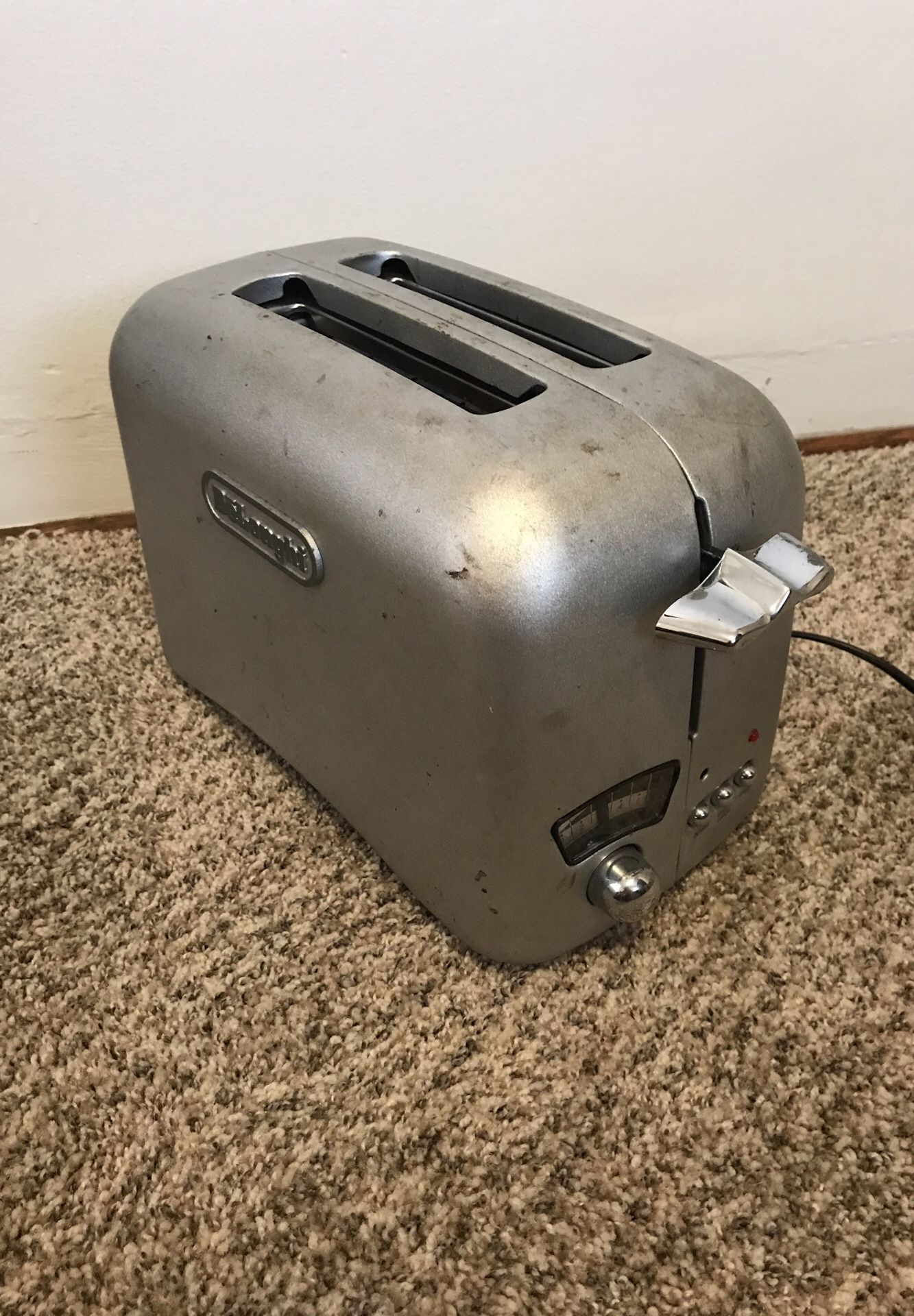 DeLonghi Toaster 2 Slice Wide Bagel Nostalgia Retro Style TOASTER RT200