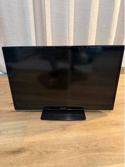 32” flatscreen tv