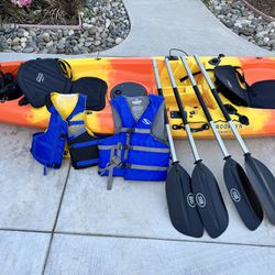 Tandem Kayak + Life Jackets + Foam Car Roof Mount