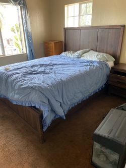 Bedroom set 3 piece recámara