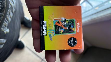 FiGPiN Disney World of Color Goofy Enamel Pin
