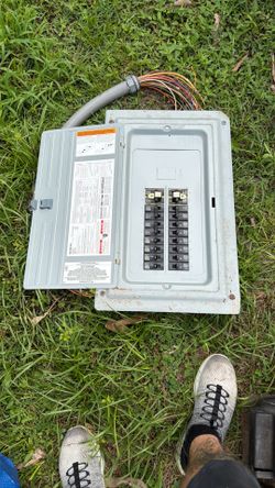 Fuse box