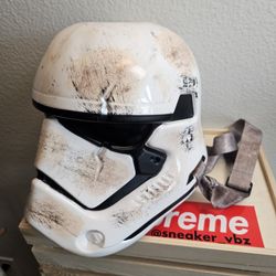 2024 Disney Parks Star Wars Salvaged Stormtrooper Helmet Popcorn Bucket !