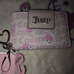 Juicy Couture 🍓 Wallet 