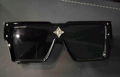 Louis Vuitton Oversized Square Sunglasses