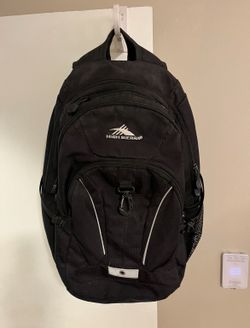 High Sierra Black Utility Hiking Camping Backpacking Bag (Pick up🛒 In Bellevue) *Check out my Posts 🎁