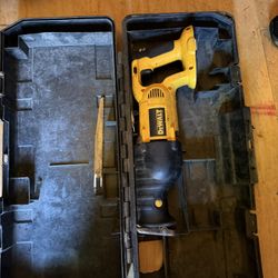 DeWalt Saw