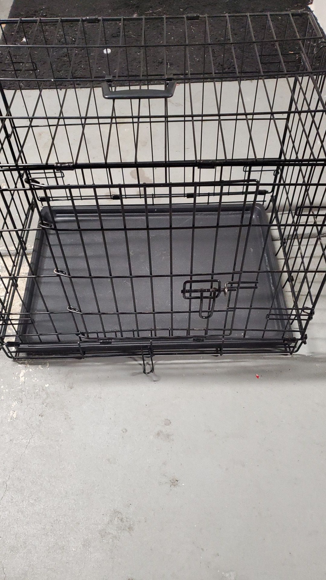 Dog training crate