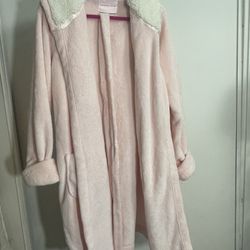 Victoria's Secret Fuzzy Pink Plush Robe - Size Large