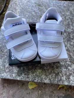 Brand new toddler adidas 4K
