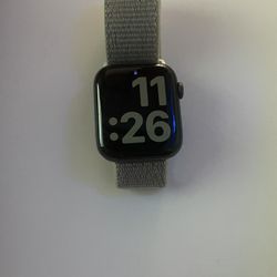 Apple watch SE 44mm GPS+LTE