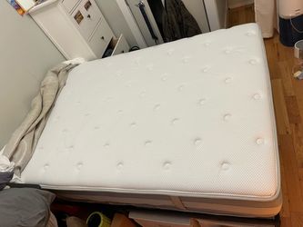 Full size memory foam mattress, 12 in, Zinus