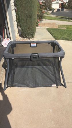 Chicco travel crib