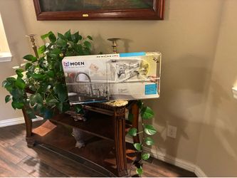 MOEN KITCHEN FAUCET NEW..never open box