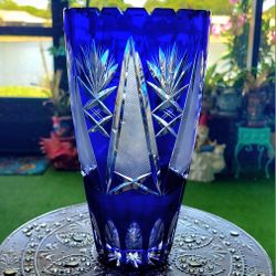 Vintage Bohemian Traditional Cut Cobalt Blue Crystal Vase 8.5"