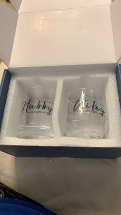 Anniversary Wifey & Hubby EST 2025 Stemless Wine Glass Set