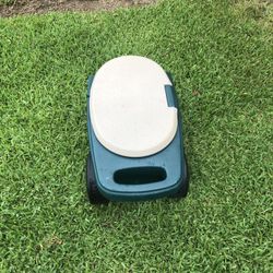 Multi Purpose Rolling Garden Hopper