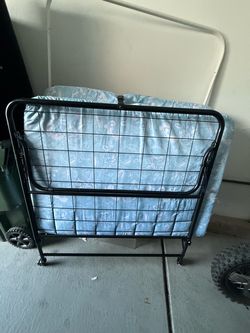 Folding Rollaway Guest Bed with Mattress & Wheels