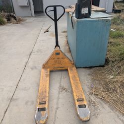 Pallet jack