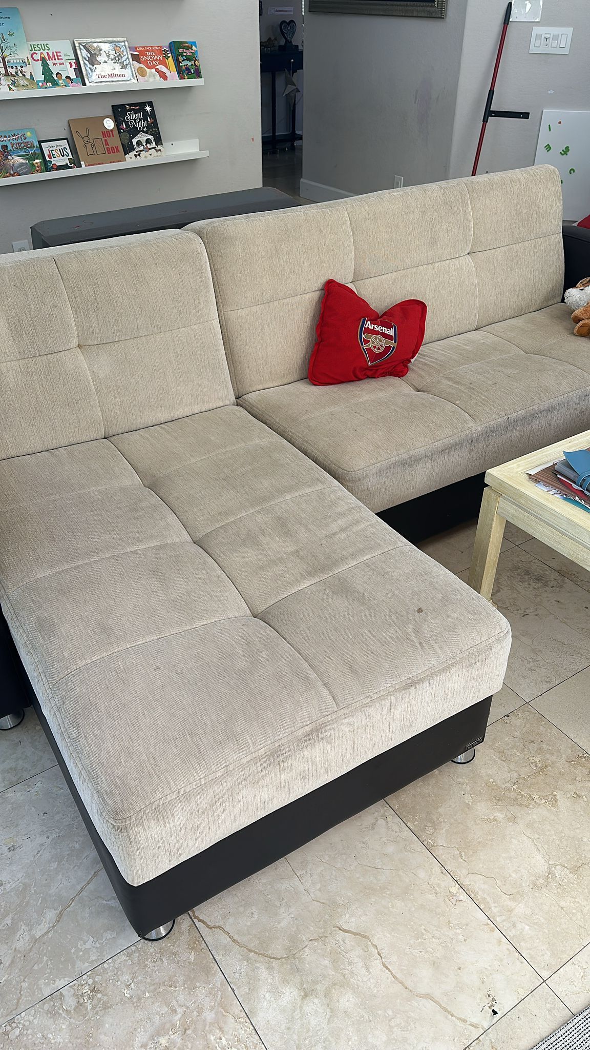 Free Couch Sofa