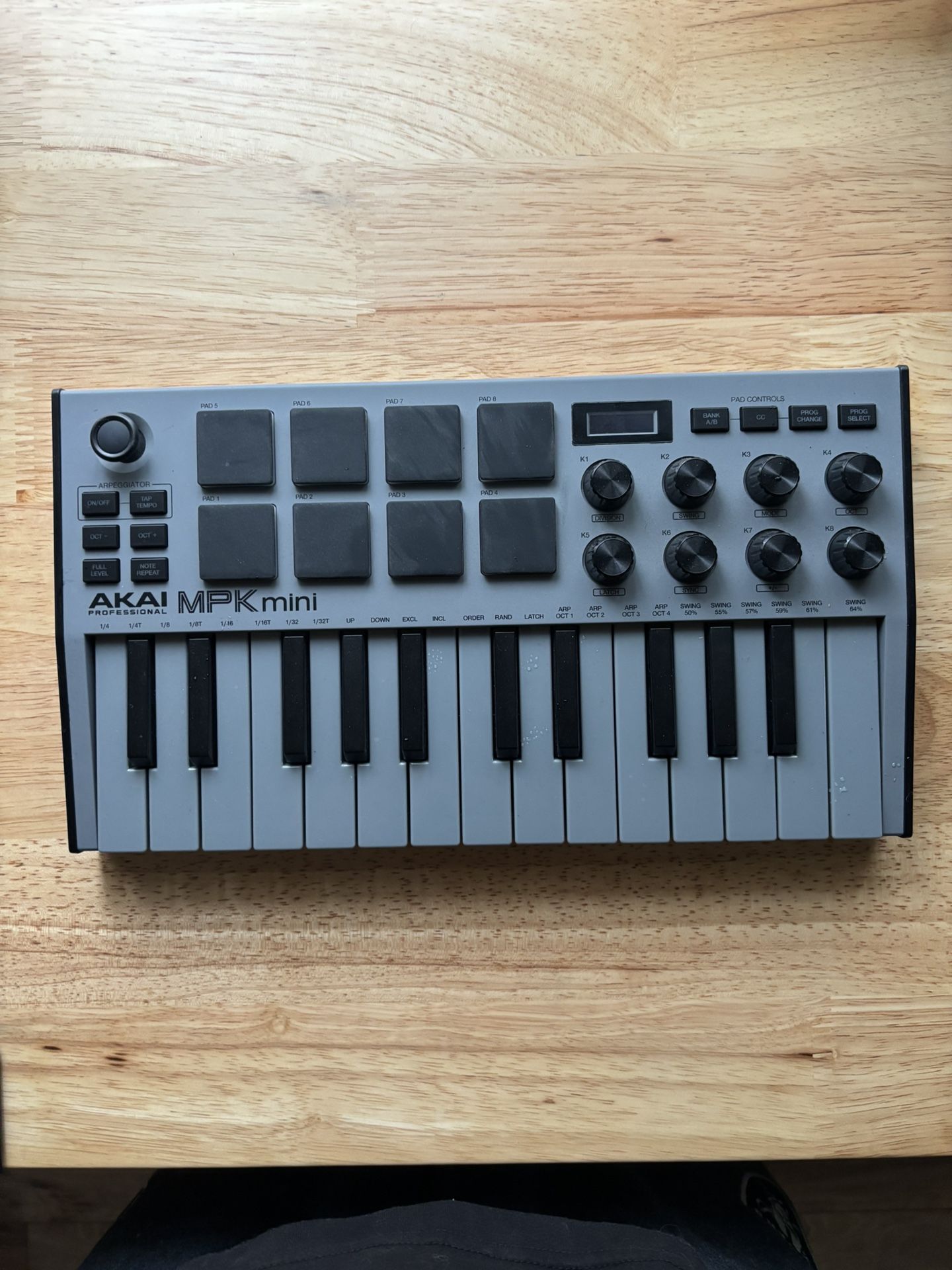 Akai MPK Mini