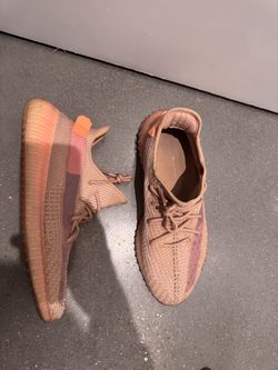 Yeezy 350 clay