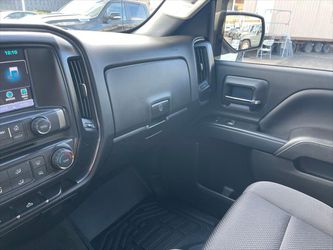 2018 Chevrolet Silverado 1500 Thumbnail