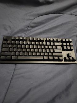 Razer mechanical gaming keyboard (85%/85 PERCENT)