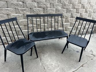 Black metal indoor/outdoor patio furniture
