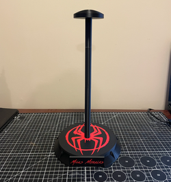 Miles Moralea Helmet Stand