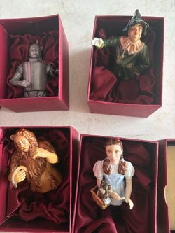 Wizard of Oz Collectible Figurine Set of 4