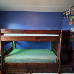 Twin Bunk Bed W/Mattresses 