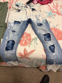 Men’s denim jeans