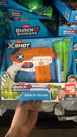 Water gun, & water balloon combo
