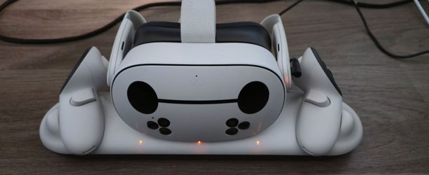Meta Quest 3 VR Headset with Charging Dock