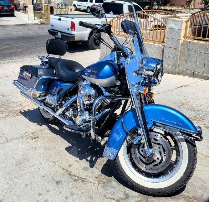 2005 Harley-Davidson Motorcycle 