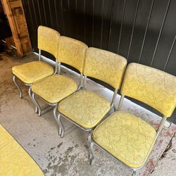 Retro 60’s Style Table And Chairs.  Is Available,  Will Be Removed When Not Available 