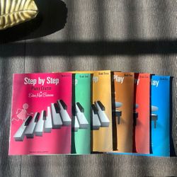 Step By Step Piano Course 