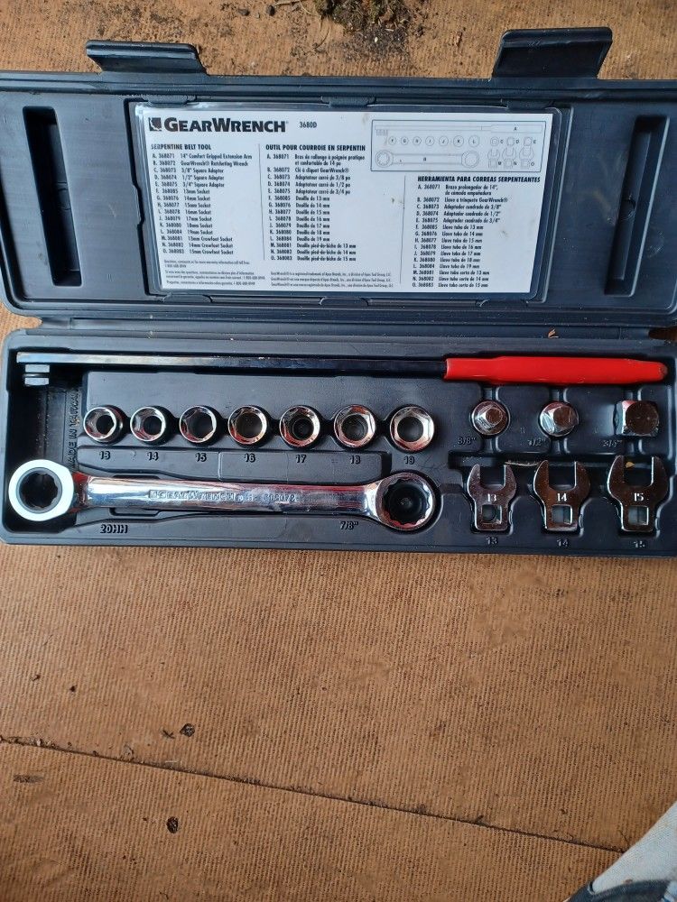 Gear wrench Serpentine Belt Tool
