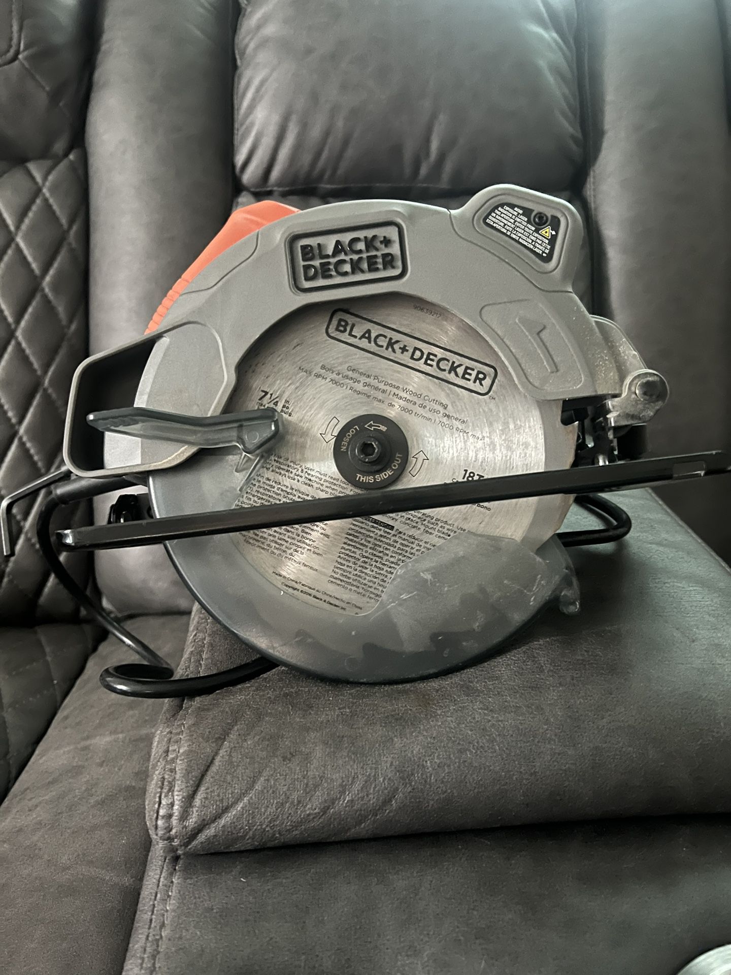 7-1/4-Inch Circular Saw With Laser, 13-Amp 