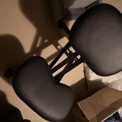 Ergonomic Office Chair - BEST DEAL IN TOWN 