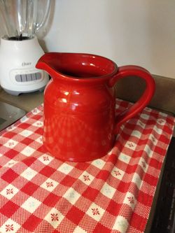 La Douce Vita Red Pitcher, Torina Collection