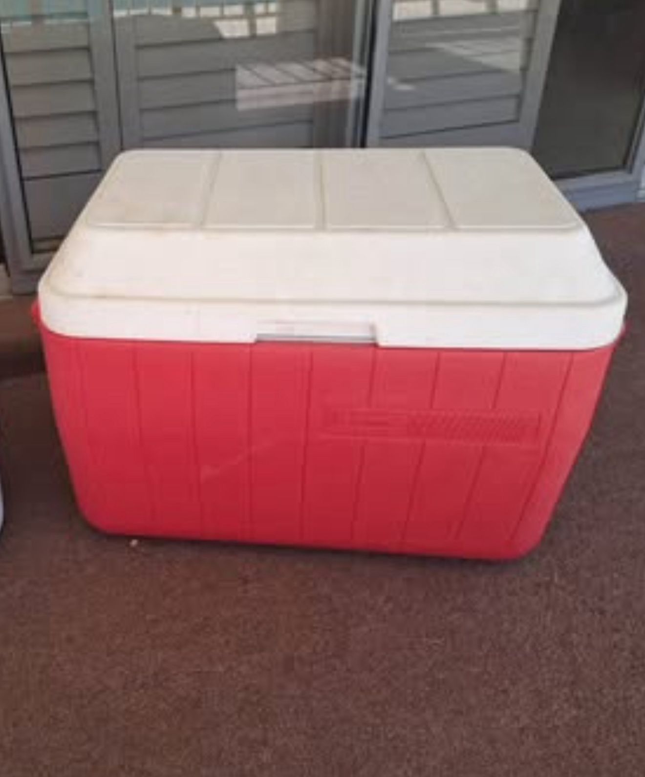 ICE CHEST