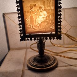 Vintage Lithophane Victorian Style Night Light Lamp 