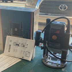 Bosch 2hp plunge router model 1613EVS