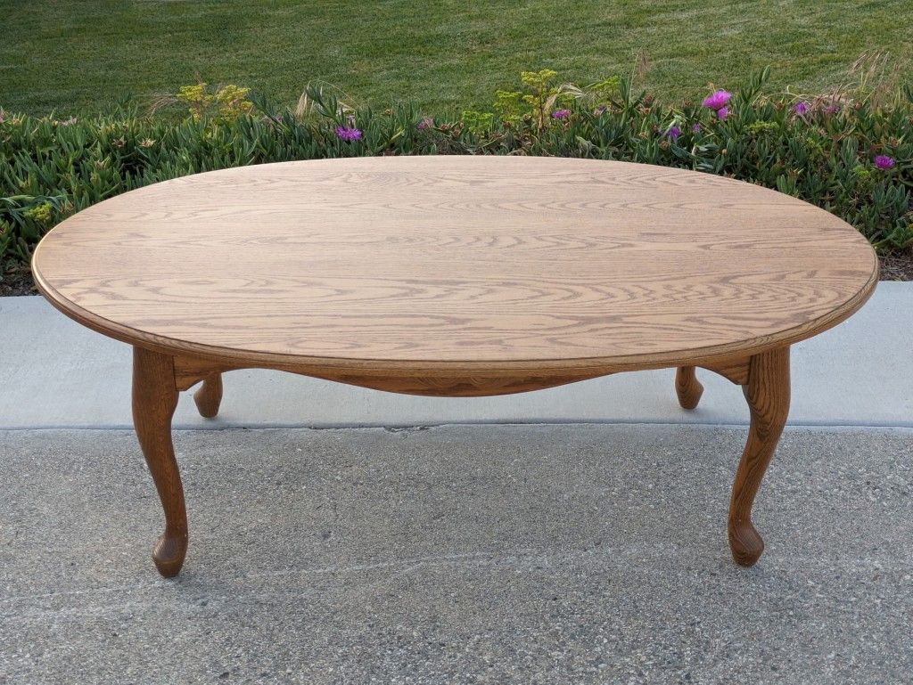Vintage Oval Coffee Table.