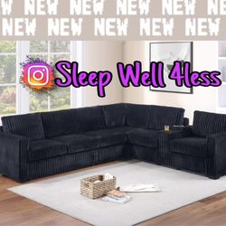 NEW  SECTIONAL SOFA