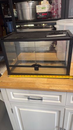 Reptile Terrarium 20”