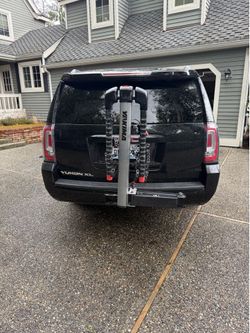 YAKIMA 4 BIKE SWING RACK